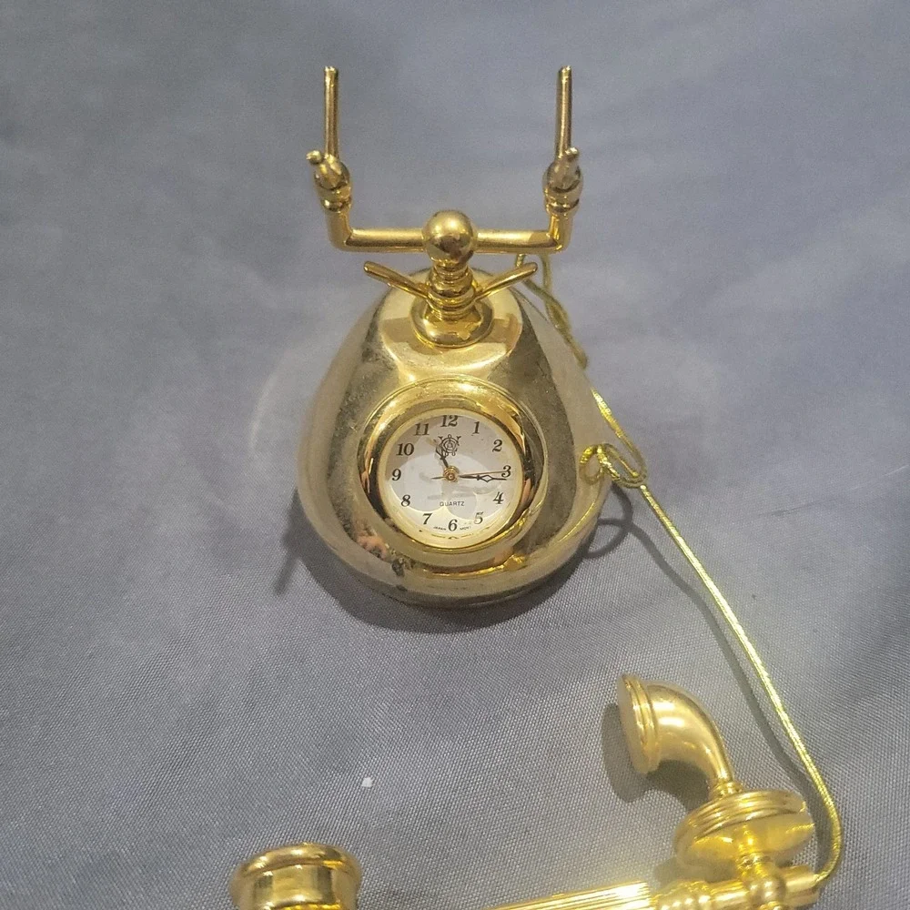 Gold Finish Number Dial Telephone Mini Collectible Fashion Desk Clock
